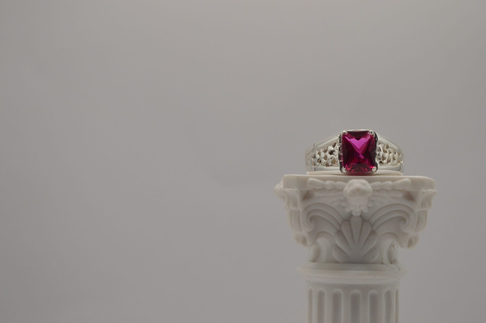 'Verona' 1of1 Ruby/925 Sterling Silver - Size UK T 1/2 US 10 - Image 2