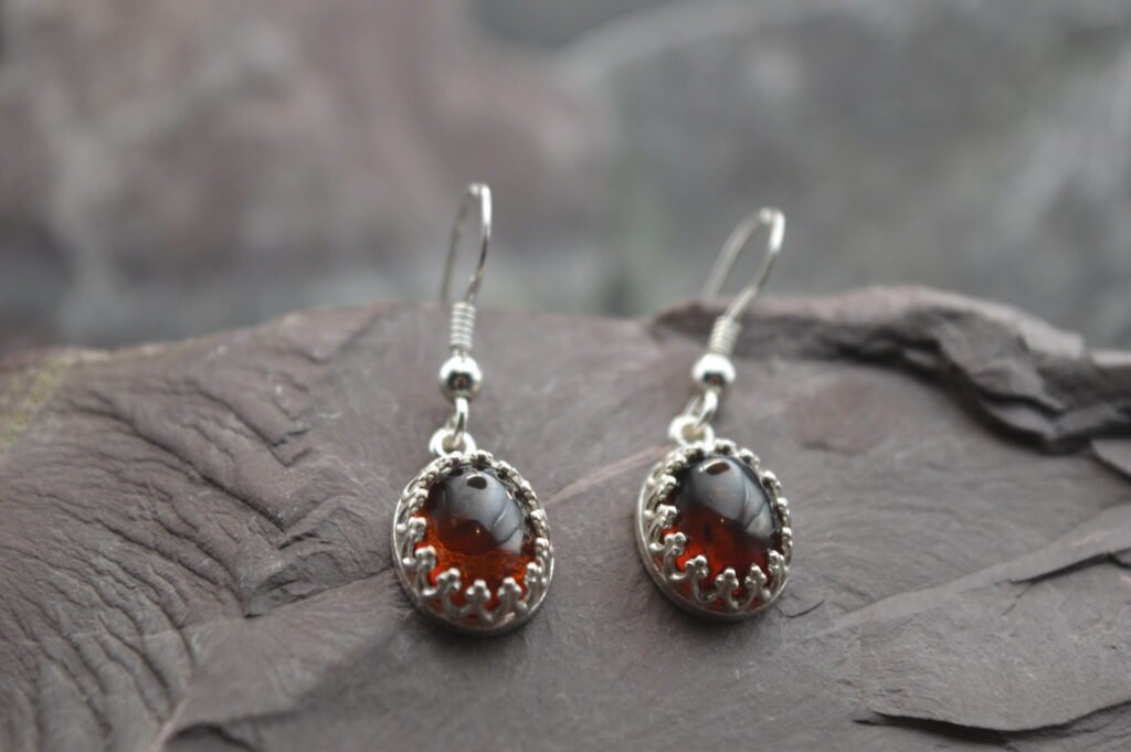 'Pine' Amber/925 Sterling Silver drop earrings