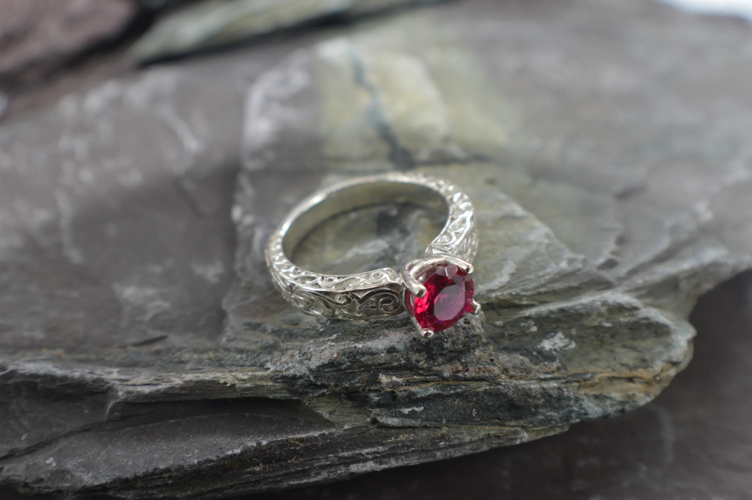 1 of 1 'Rosso' 1-carat Ruby (Lab) set In Sterling SIlver size N (US 6.75)