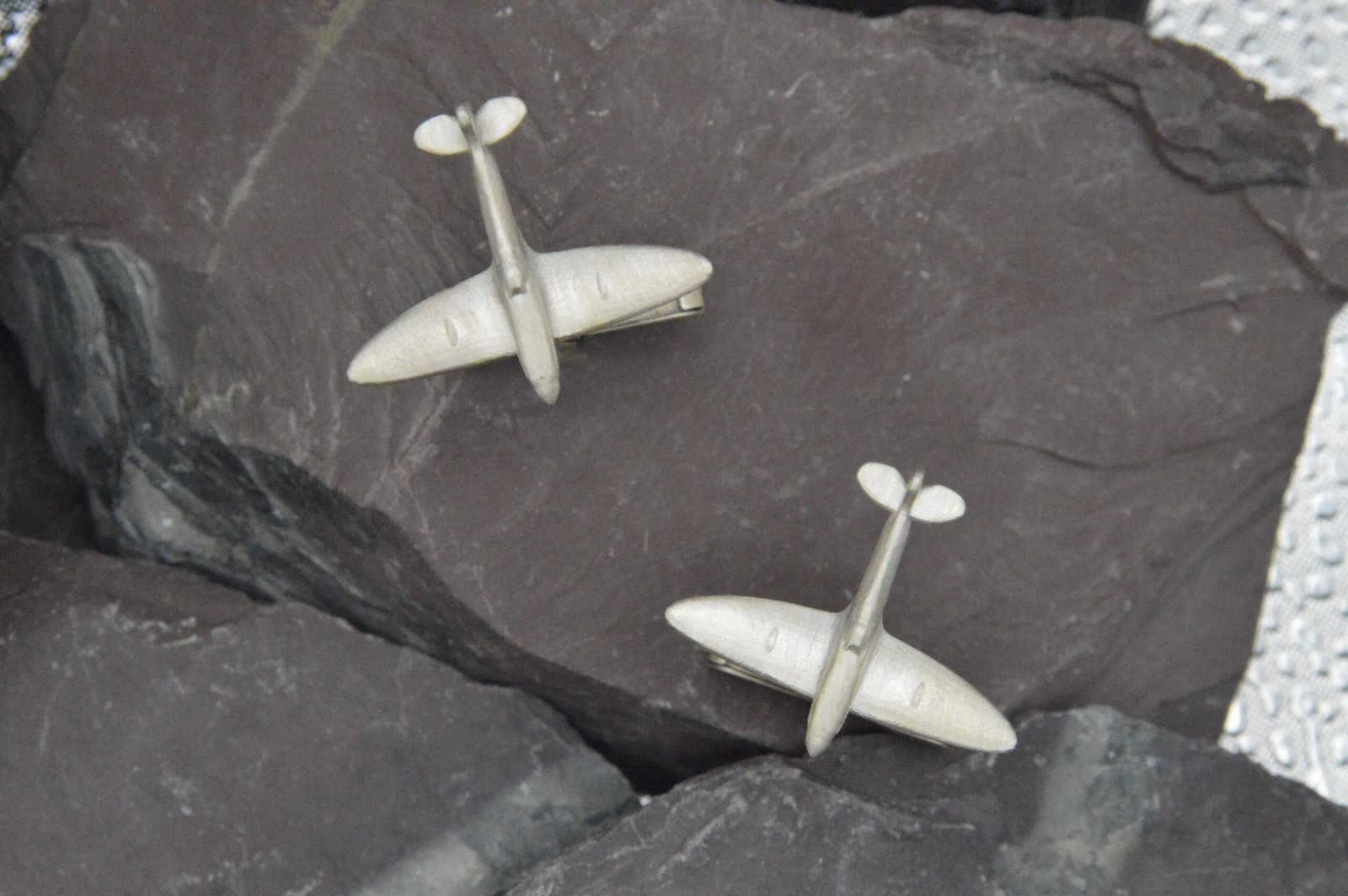 'Spitfire' Cufflinks - Image 3